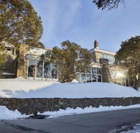 Breathtaker Hotel and Spa - New South Wales Tourism 