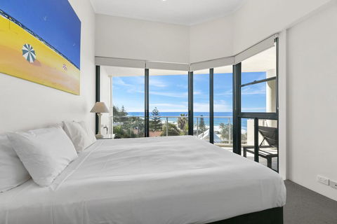 Breathtaking Views Of Sunshine Beach - Unit 7/21 Park Crescent - New South Wales Tourism  2