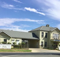 Bridges on Meninya Motel  Apartments - New South Wales Tourism 