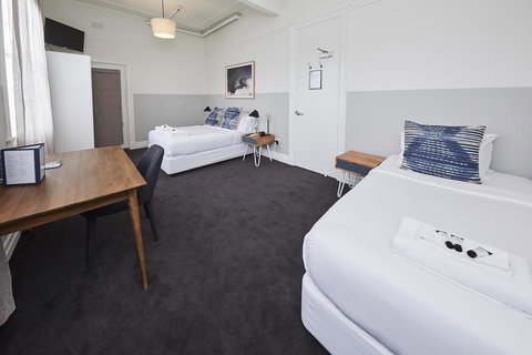 Bridgeview Hotel Willoughby - New South Wales Tourism  3