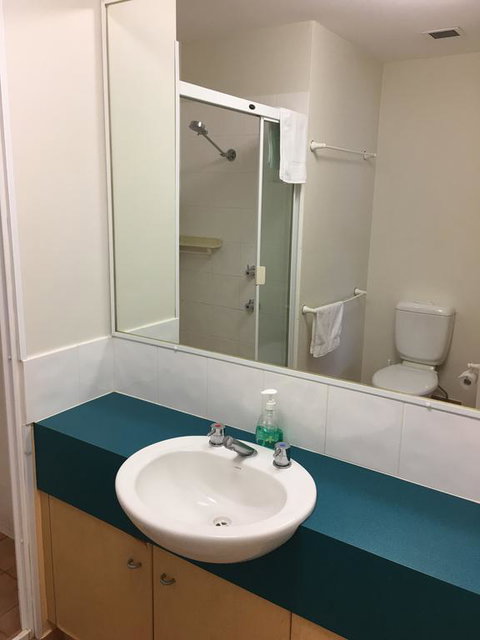 Broadbeach Studios - New South Wales Tourism  3