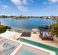 Broadbeach Waterfront Holiday House - New South Wales Tourism 