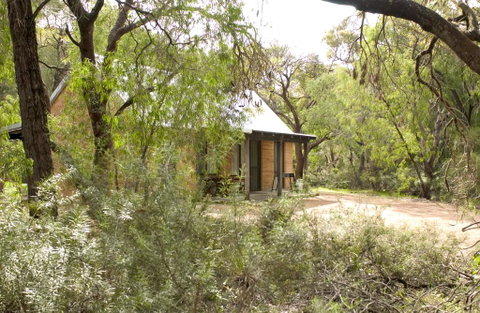 Bussells Bushland Cottages - New South Wales Tourism  2