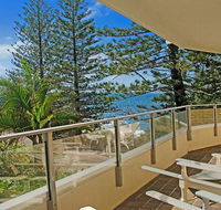 By The Sea Unit 4 13 Esplanade Kings Beach - New South Wales Tourism 