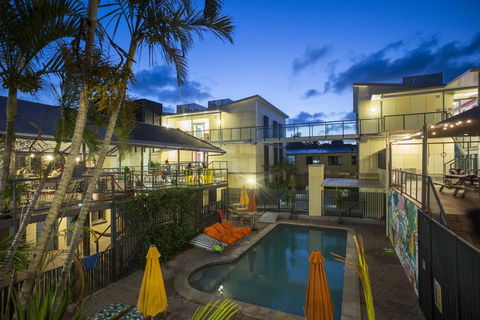 Byron Bay YHA - New South Wales Tourism  0
