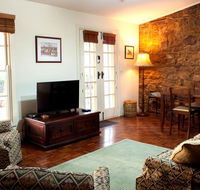 Byronsvale Vineyard and Accommodation - New South Wales Tourism 