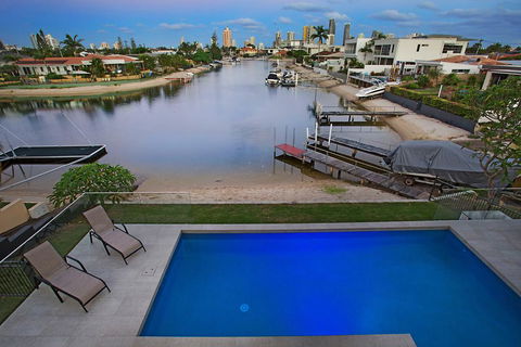 C'est La Vie - New South Wales Tourism  1