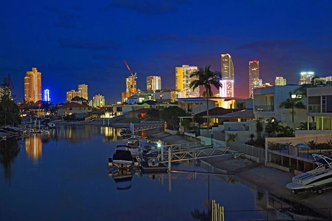 C'est La Vie - New South Wales Tourism  0