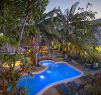 Cairns Central YHA - New South Wales Tourism 