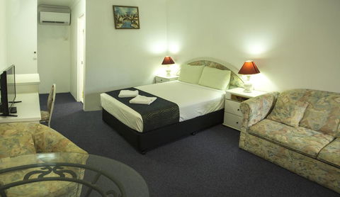 Calico Court Motel - New South Wales Tourism  2