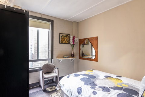 Camperdown Rooms - New South Wales Tourism  0