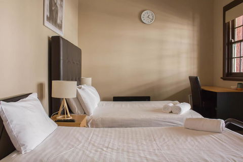 Campsie Hotel - New South Wales Tourism  2