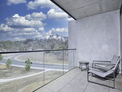 CANBERRA CHIC-hosted By:L'Abode Accommodation - New South Wales Tourism  1