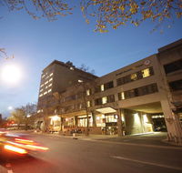 Canberra City YHA - New South Wales Tourism 
