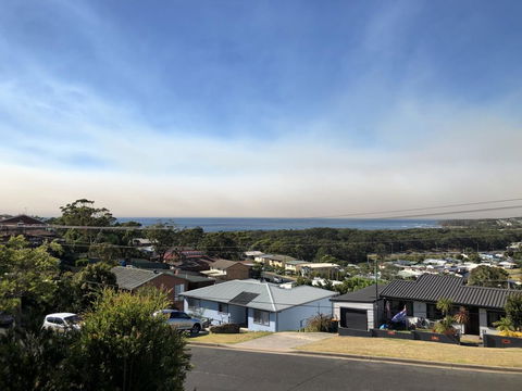 Canberra Cres 42 Burrill Lake - New South Wales Tourism  0