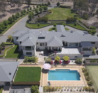 Canberra Luxury Estate - New South Wales Tourism 