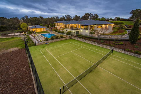 Canberra Luxury Estate - New South Wales Tourism  3