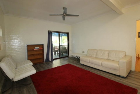 Cape Cod Beach House, 25 Skyline Crescent - New South Wales Tourism  3