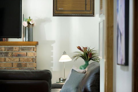 Capelink Lodge - New South Wales Tourism  3