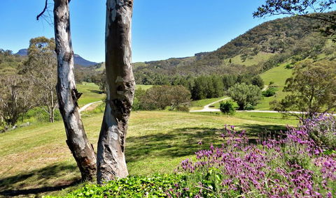 Capertee National Park Cottages - New South Wales Tourism  0