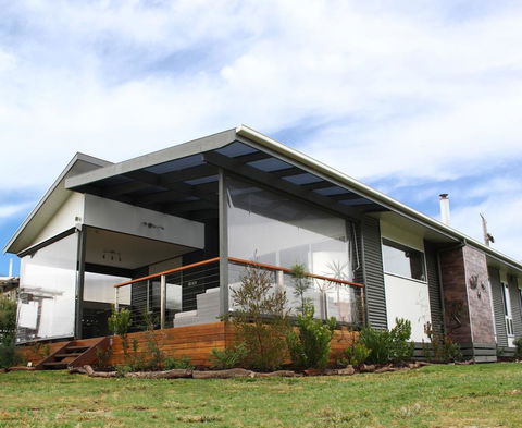 Captain's Cottage - New South Wales Tourism  0