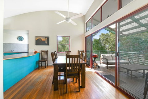 Carramar - 5 Callitris Crescent - New South Wales Tourism  2