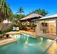 Carrothool 29 - 6 BDRM Canal Home with Pool - New South Wales Tourism 