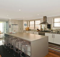 Casa Callala on King George - well appointed home