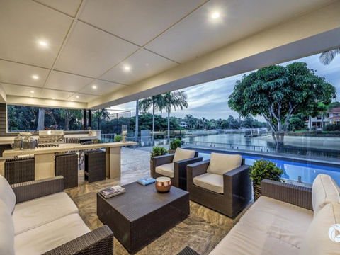 Casa Royale - New South Wales Tourism  1