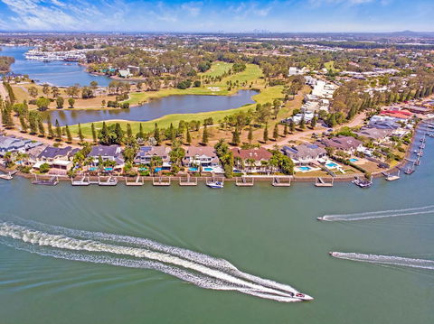 Castaway At The Greens - New South Wales Tourism  3