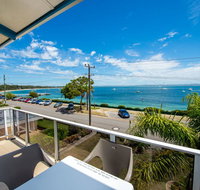 Castaways Unit 8 - Shoal Bay - New South Wales Tourism 