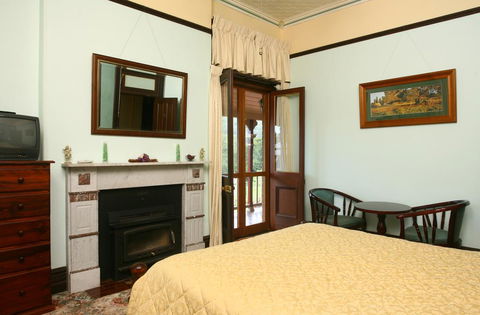 CBC Bed & Breakfast & Cafe - New South Wales Tourism  0
