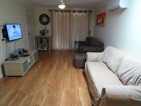 CCC - Central Clean Comfortable Apartment - New South Wales Tourism  2
