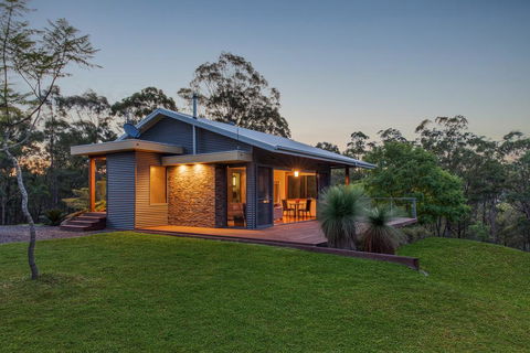 Cedars Mount View - New South Wales Tourism  0