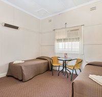 Centennial Hotel Gulgong - New South Wales Tourism 