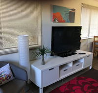 Central Gold Coast 3 Double Bedroom Apartment - New South Wales Tourism 