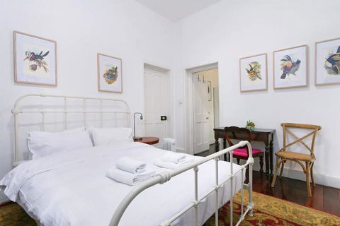 Central Heritage Building In Fremantle Sleeps 6 - New South Wales Tourism  2