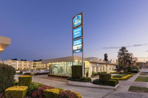 Central Motel & Apartments, Best Western Signature Collection - New South Wales Tourism  1