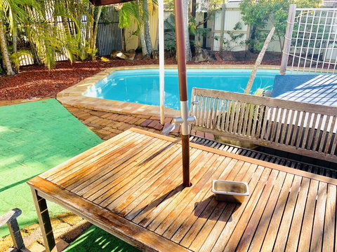 Central Motel Mooloolaba - New South Wales Tourism  0