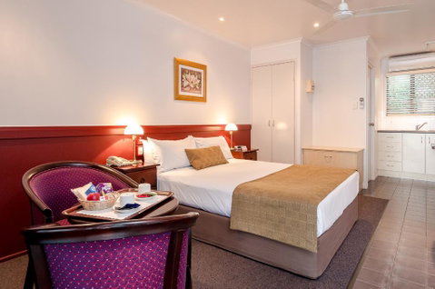 Central Studio Accommodation - New South Wales Tourism  2