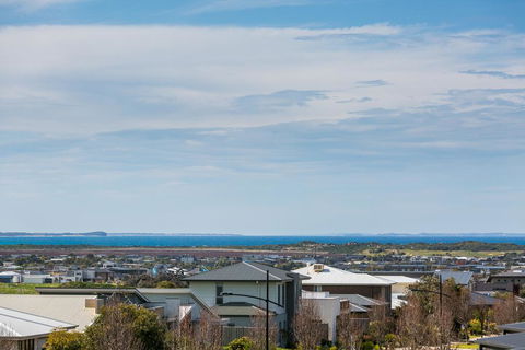 Centreside Ocean Views 59 - New South Wales Tourism  2