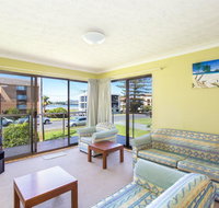 Champagne Court 1 with Water Views