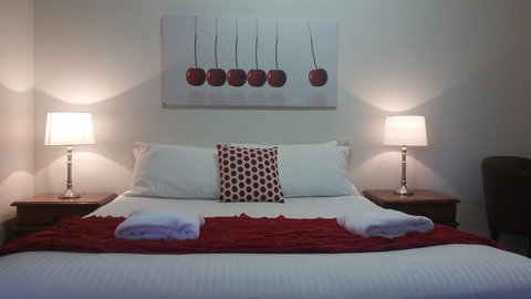 Chaparral Motel - New South Wales Tourism  0