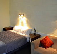 Charles Sturt Motor Inn - New South Wales Tourism 
