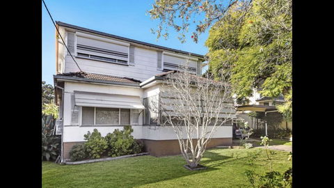 Charming Home In Sydney - New South Wales Tourism  0