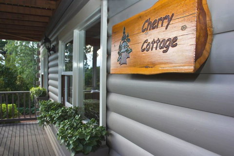 Cherry Cottage - Leura - New South Wales Tourism  2