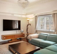 Chic 2 Bedroom Ground Floor Apartment In Trendy New Farm - New South Wales Tourism 