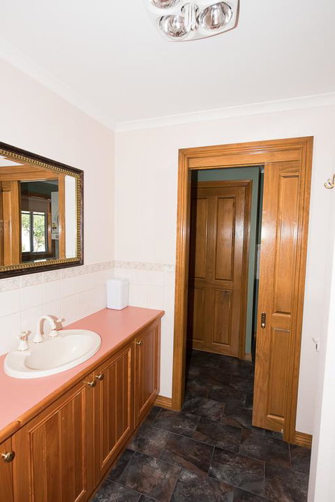 Chillax - New South Wales Tourism  3