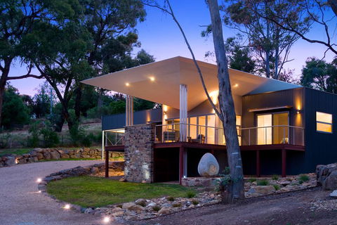 Cinque - New South Wales Tourism  0