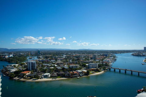 Circle On Cavill - Private Apartments - New South Wales Tourism  3